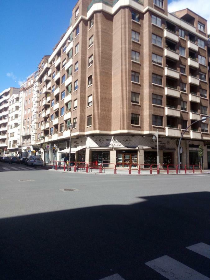 Apartamento Ayuntamiento Logroño Exterior foto